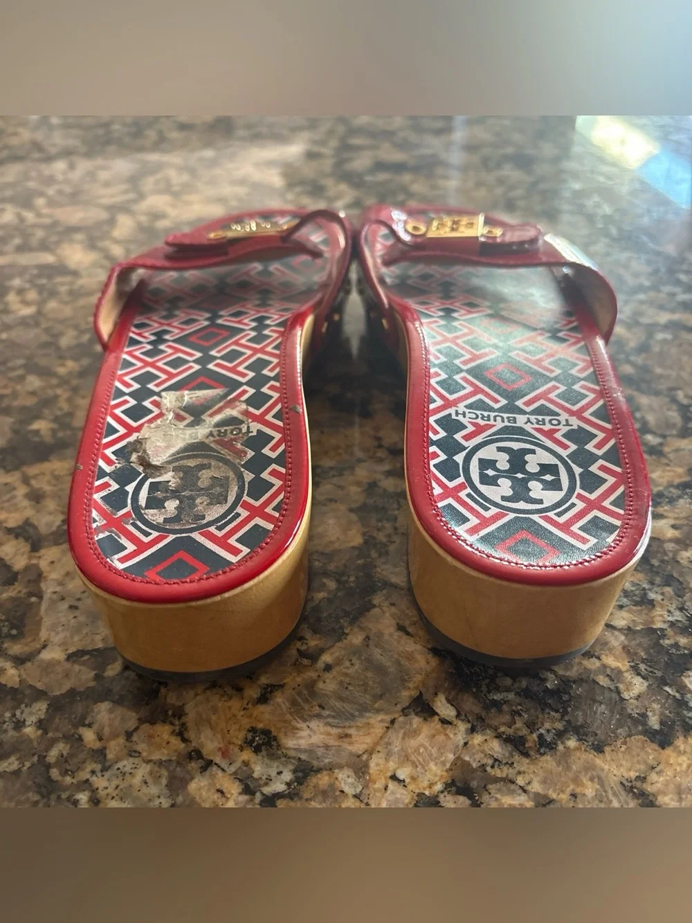 Tory Burch Red Patent Leather Wooden Platform Slides Gold Logo Sandals Sz 7.5